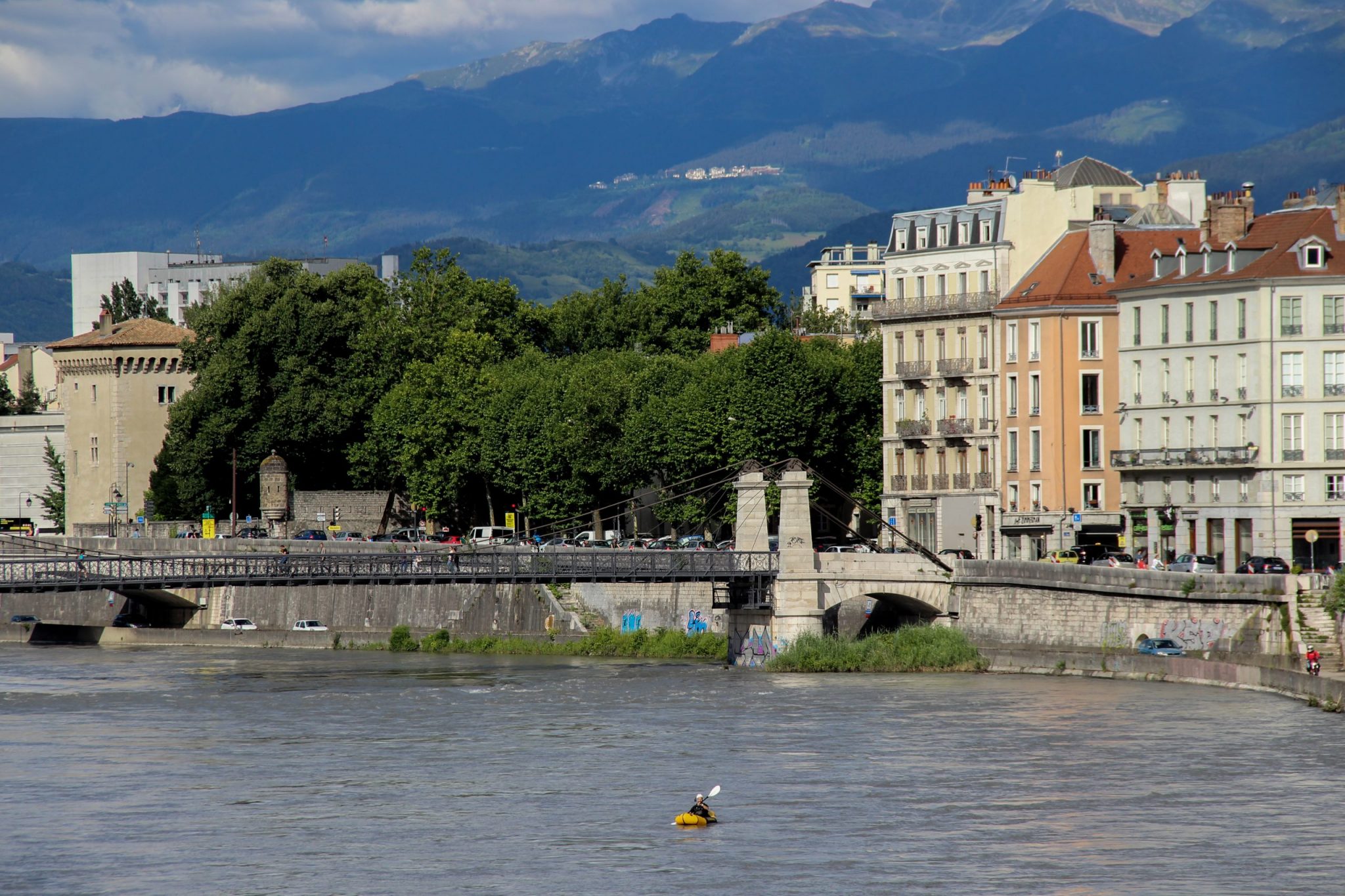 Packraft Mekong sur l'Isère dans Grenoble