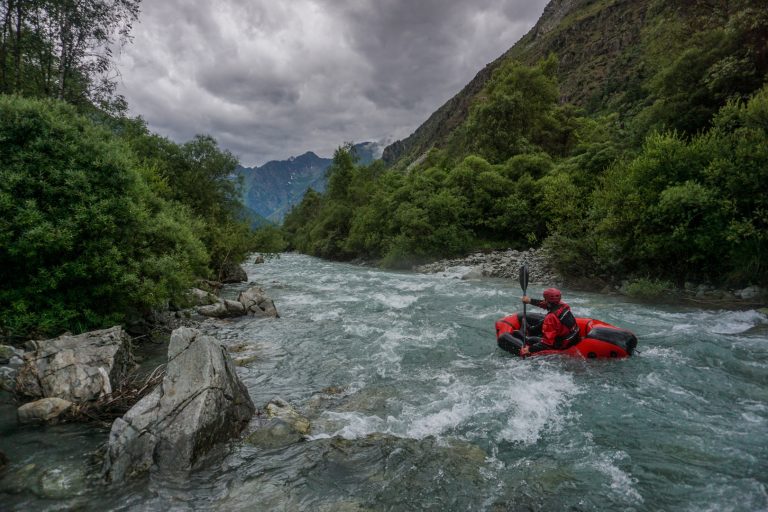 Jane Gin Can, packraft autovideur fabriqué en France