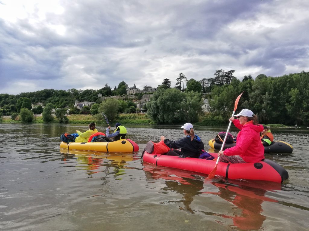 Deux prototypes de packraft Mekong sur la Loire