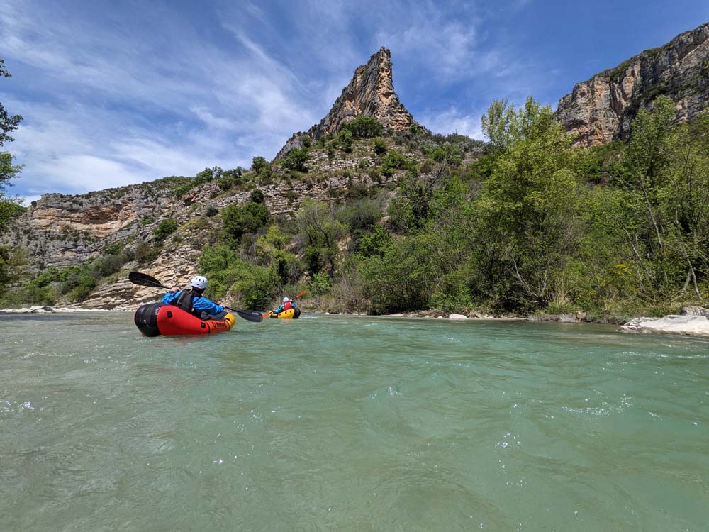 Packrafts sur l'Eygues, descente provençale